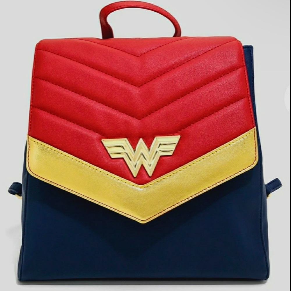 NWT DC Comics Wonder Woman Mini Backpack
